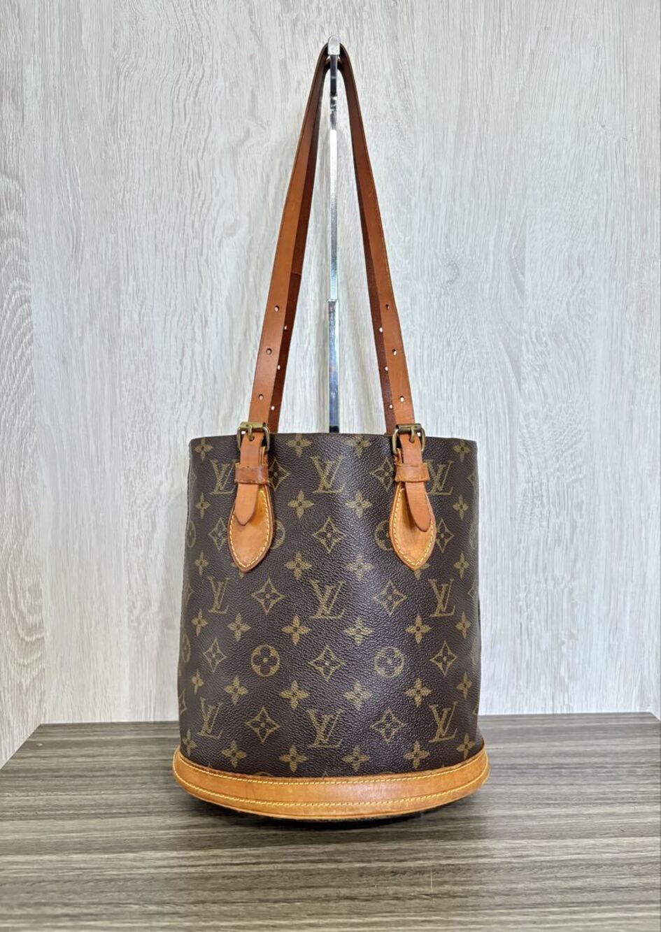 Louis Vuitton Bucket Tote Bag Leather Monogram Brown